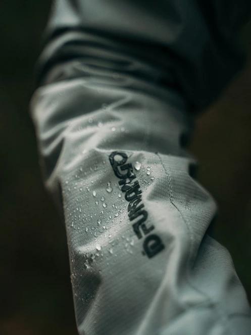 Fundango Piora Waterproof Jacket damen regenmantel grün 14